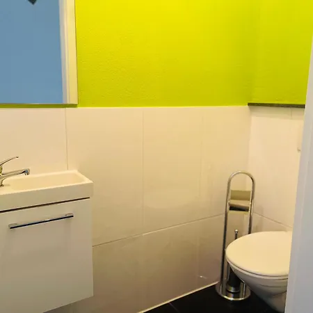 Blick Ins Gruene Apartment
